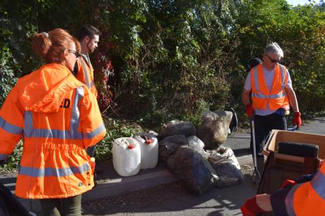 Beaucoup de déchets aux abord du canal de l'Escaut